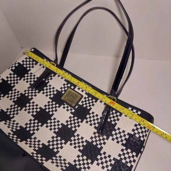 Anne Klein Shoulder Bag Black White Herringbone Textile Patent Leather Purse - Picture 10 of 13